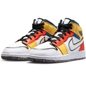 Jordan Kids' Grade School Air Jordan 1 Mid SE Sneakers